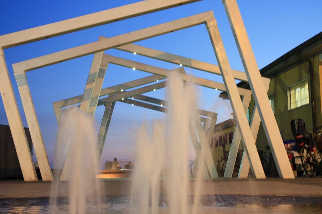 Lungomare Hotel Marina di Cecina Esterno foto